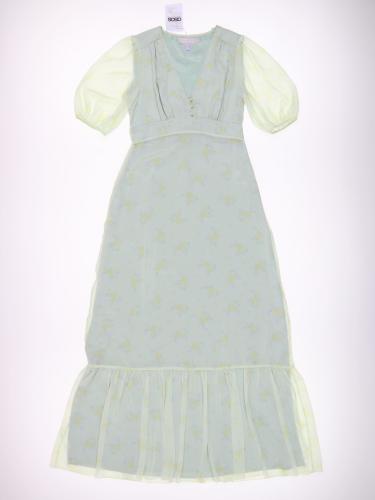 5930 (1) Maids to Measure