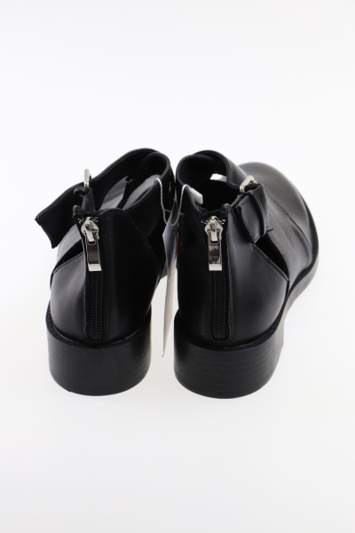 14341 (4) Pull & Bear