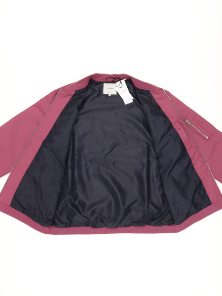 137 (2) Jack & Jones