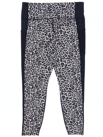 3863 (3) Hunkemoller