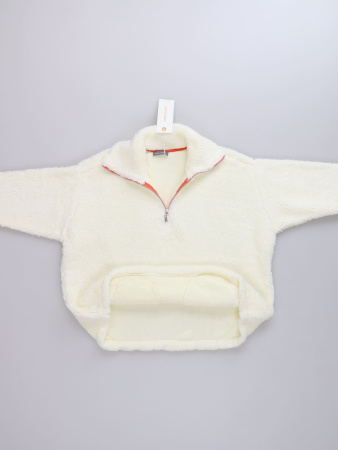 11208 (2) Gina Laura