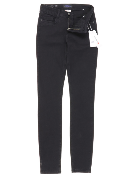 13083 (2) Street One